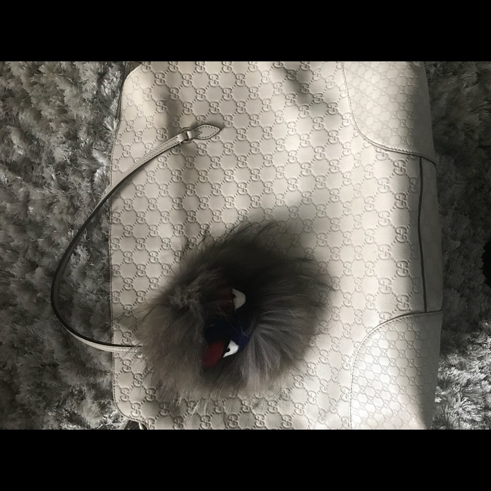 AUTHENTIC GUCCI PURSE